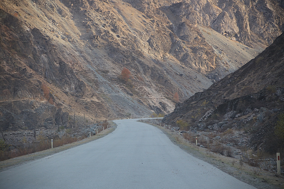 pamir-mountain0095