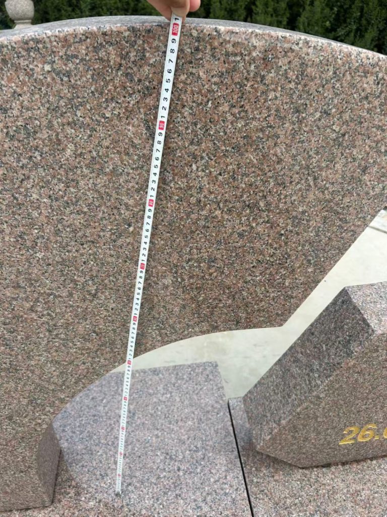Памятник ликвидаторам аварии на Чернобыльской АЭС. Брянская область.