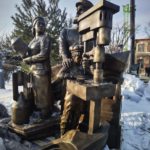 Монтаж скульптурной композиции из бронзы, посвященной труженикам тыла Великой Отечественной войны